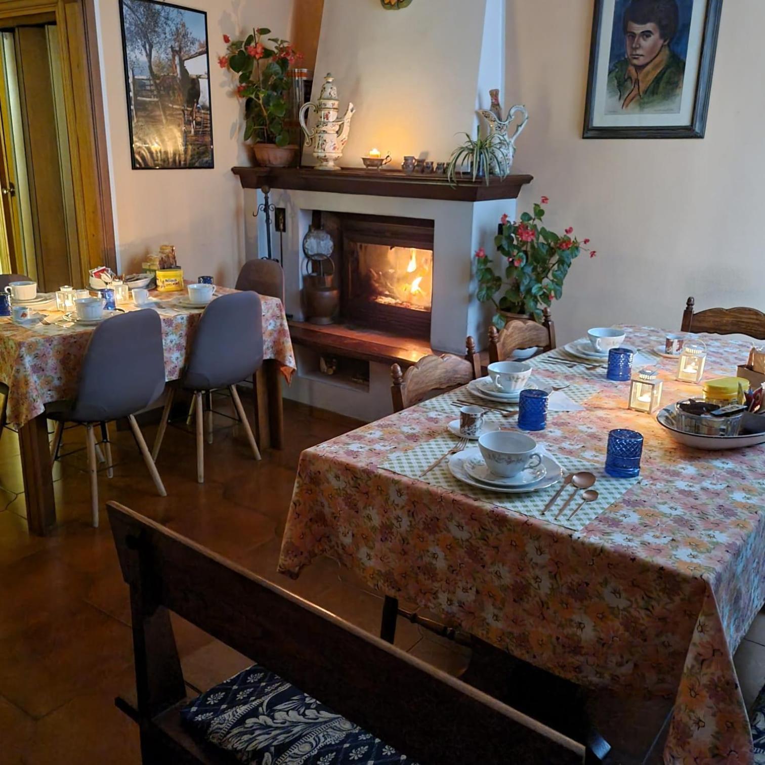 A Collodi Io & Mamma100 M Dal Parco Di Pinocchio Bed & Breakfast Ngoại thất bức ảnh