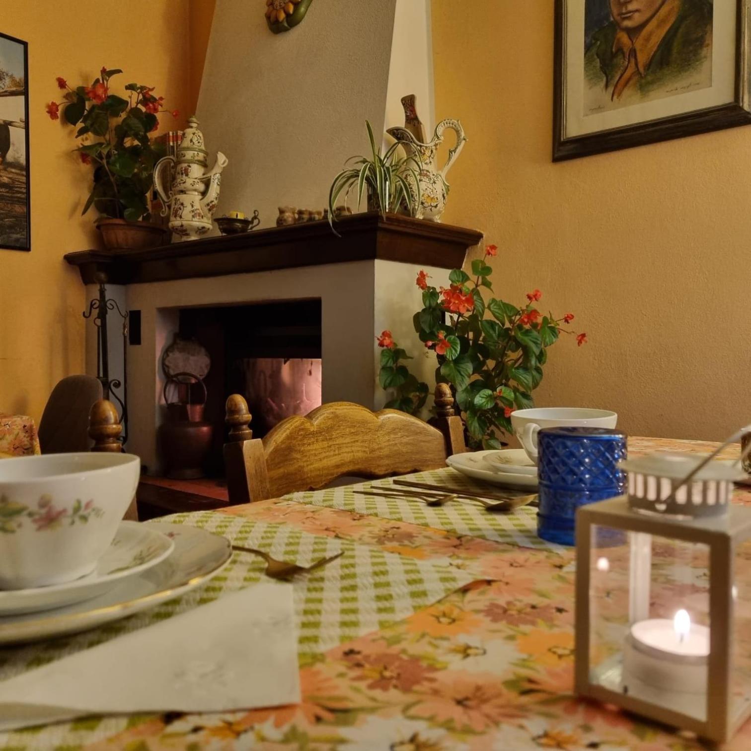 A Collodi Io & Mamma100 M Dal Parco Di Pinocchio Bed & Breakfast Ngoại thất bức ảnh