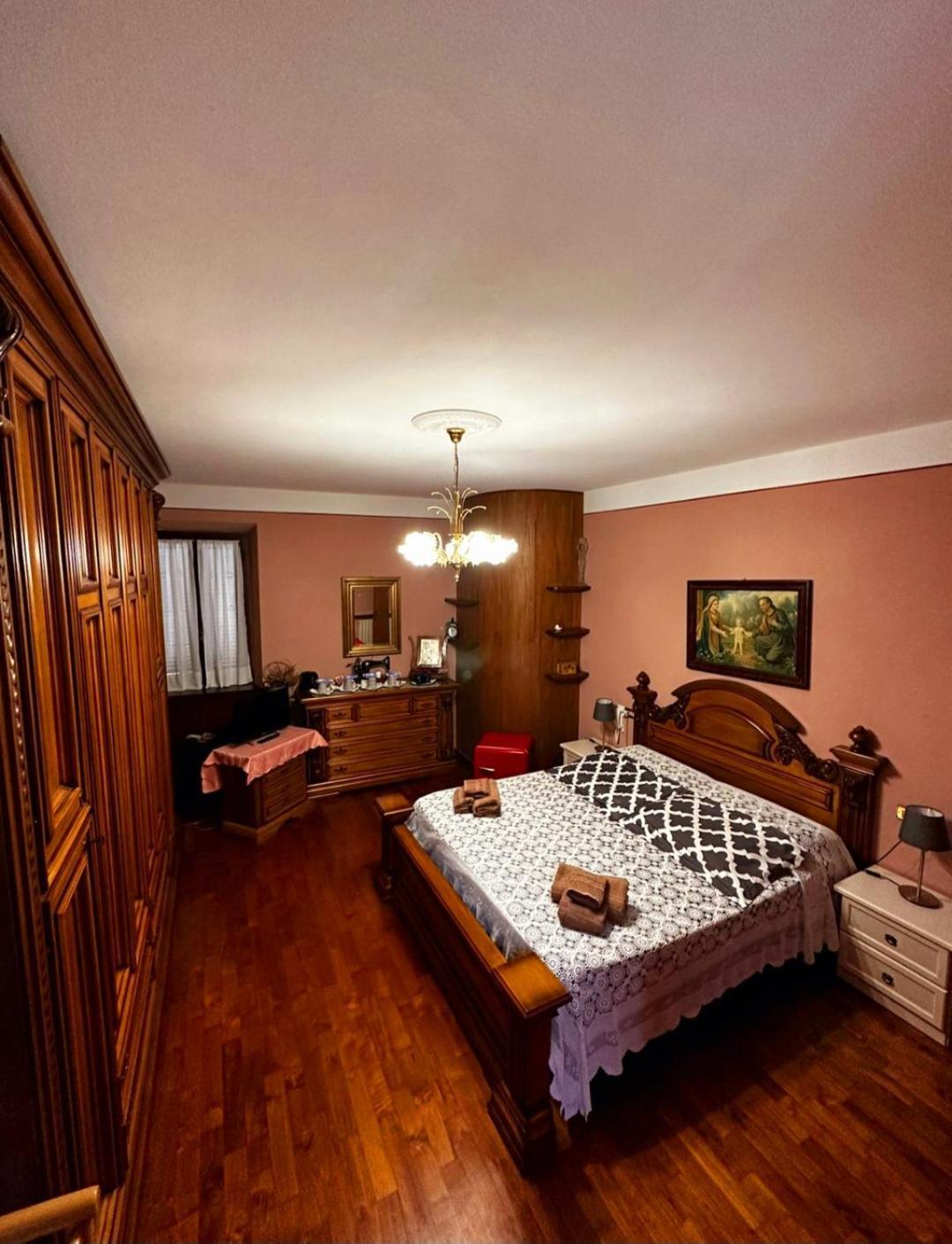 A Collodi Io & Mamma100 M Dal Parco Di Pinocchio Bed & Breakfast Phòng bức ảnh